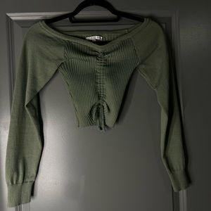 Cropped sweater shirt